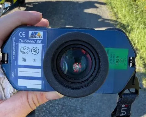 Contrôle radar, jumelles, vitesse gendarmerie Police