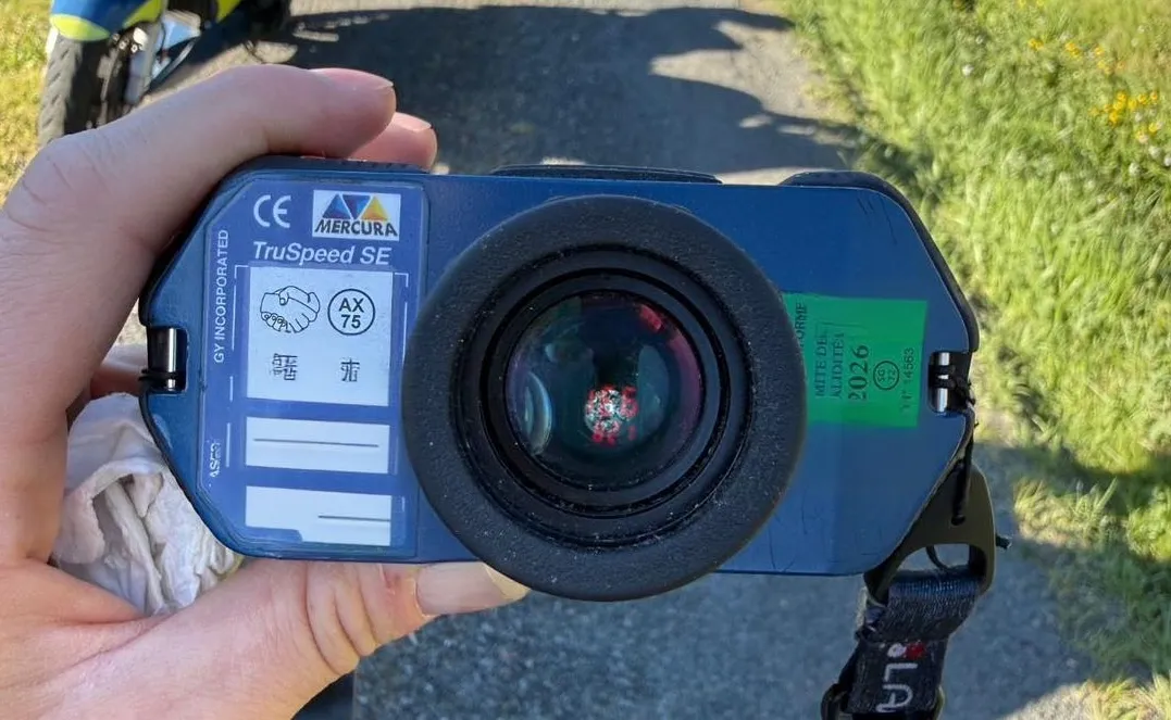 Contrôle radar, jumelles, vitesse gendarmerie Police