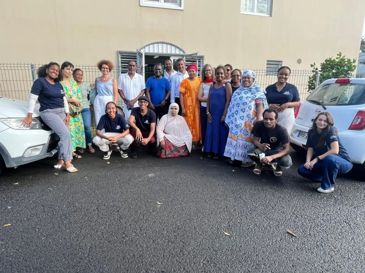 Cambuston : la déléguée du préfet en visite au cœur des actions associatives du quartier