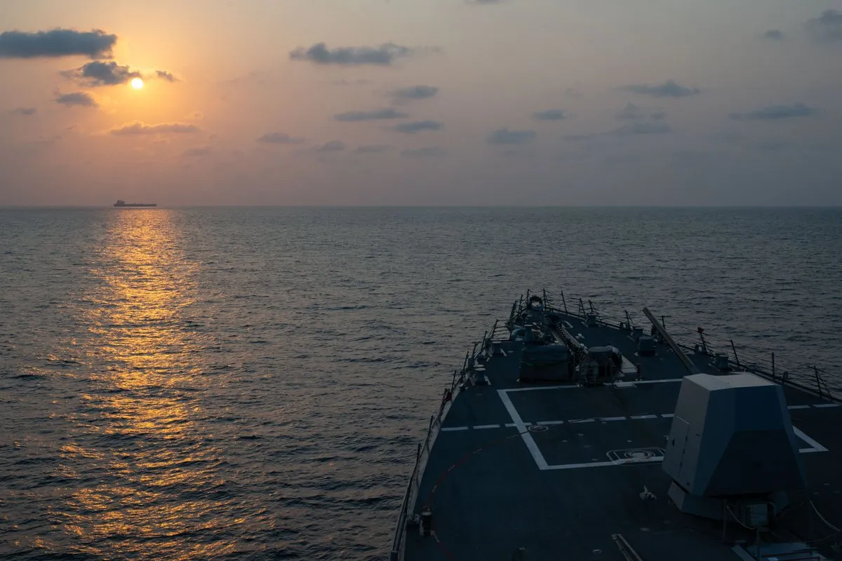 Moyen-Orient : attaque iranienne aux Émirats, navires bloqués dans le détroit d’Ormuz, le Brent autour de 100 euros le baril