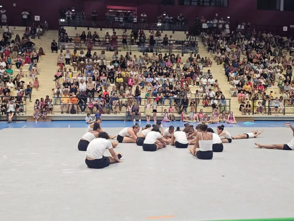Près de 1 500 spectateurs réunis pour le gala du club de gymnastique de La Possession