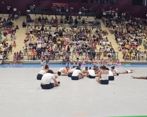 Près de 1 500 spectateurs réunis pour le gala du club de gymnastique de La Possession