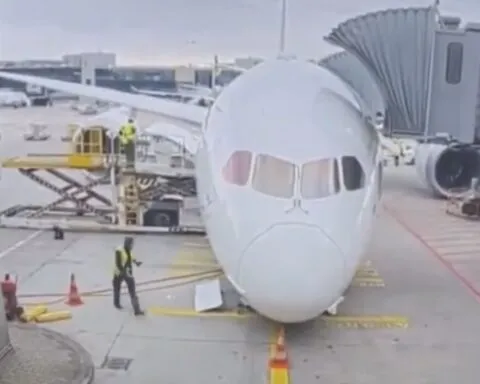 Encore un incident sur un Boeing 787 : le train avant d’un Dreamliner Lufthansa s’effondre à Francfort