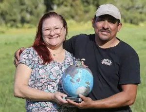 La Plaine des Palmistes : deux éleveurs récompensés pour leur engagement en faveur d’une agriculture durable